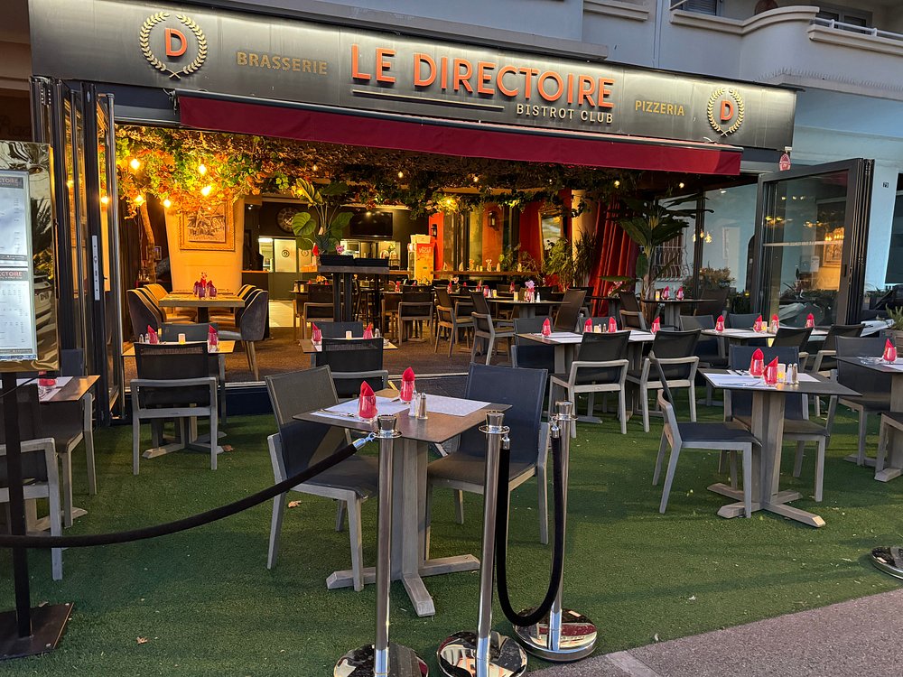 Typat Repas de groupe - Le Directoire - restaurant FREJUS